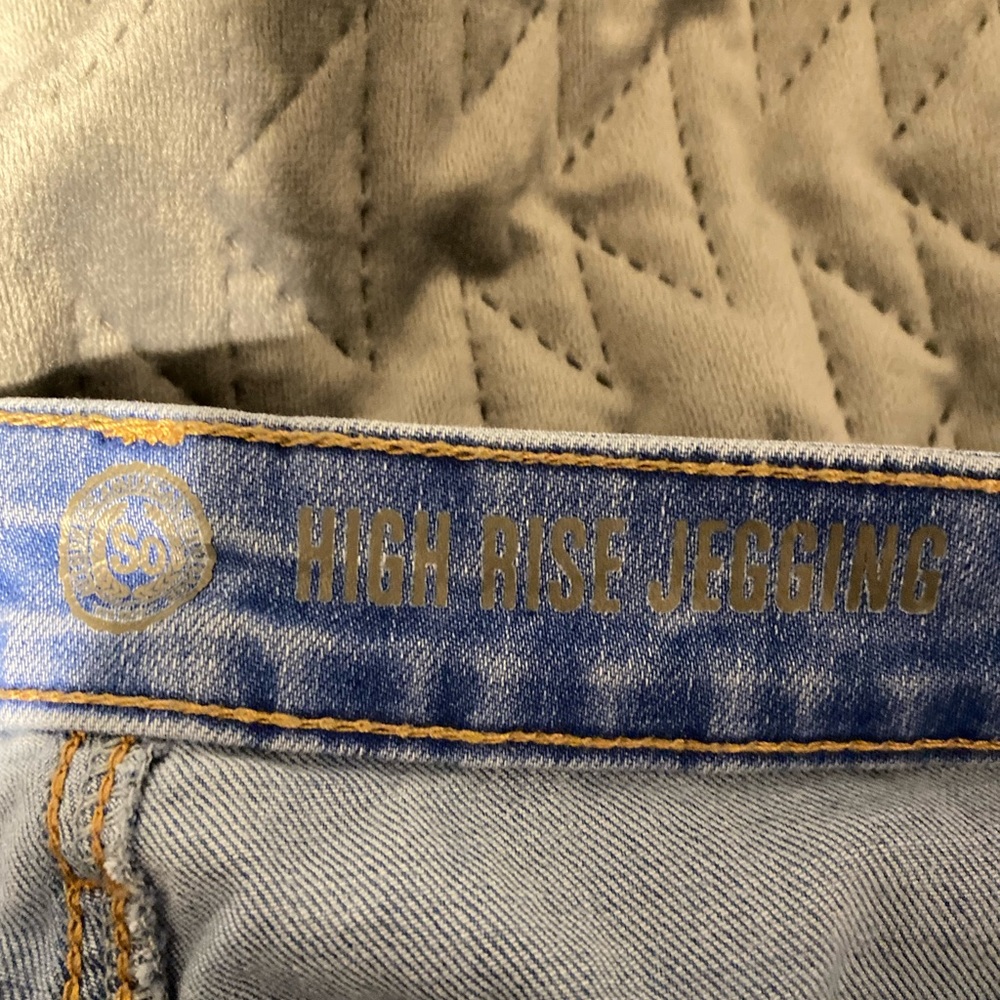 So High Rise Jegging - Picture 4 of 5